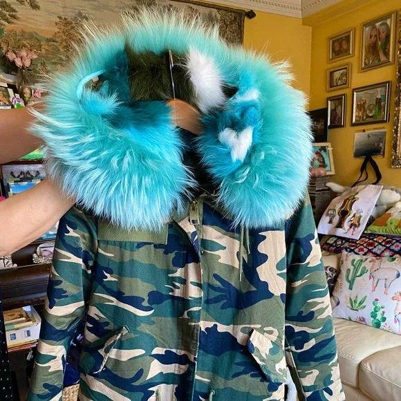 Fox Fur Parka - Picture 3 of 5